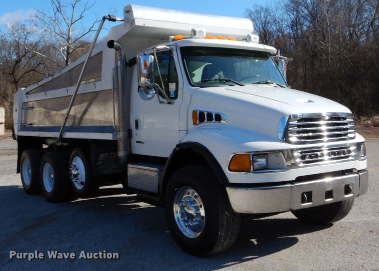image for item DH5040 2005 Sterling Acterra dump truck