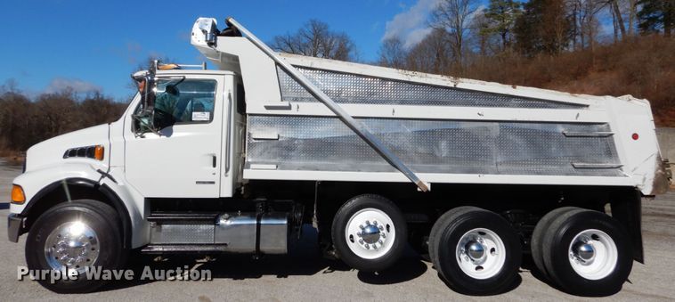 image for item DH5040 2005 Sterling Acterra dump truck