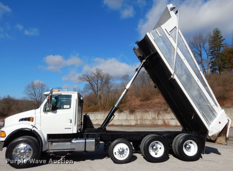 image for item DH5040 2005 Sterling Acterra dump truck