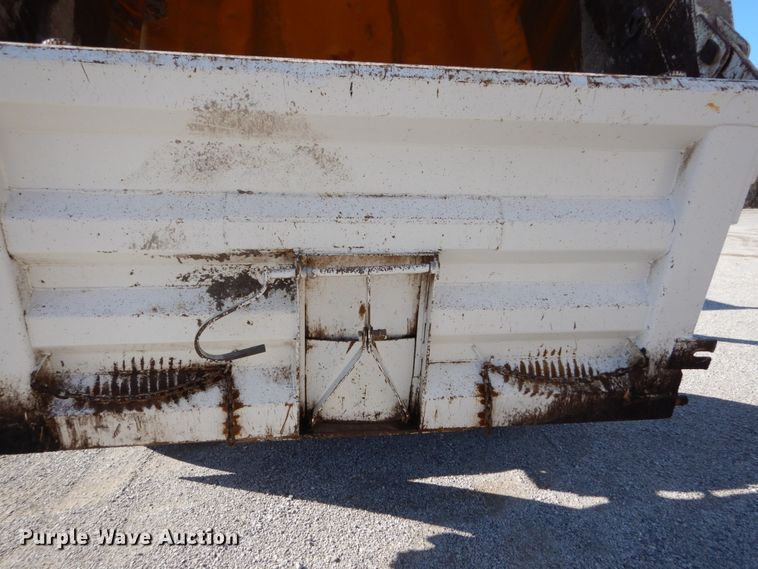 image for item DH5040 2005 Sterling Acterra dump truck