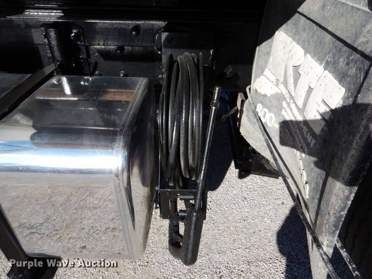 image for item DH5040 2005 Sterling Acterra dump truck