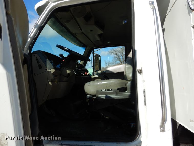 image for item DH5040 2005 Sterling Acterra dump truck