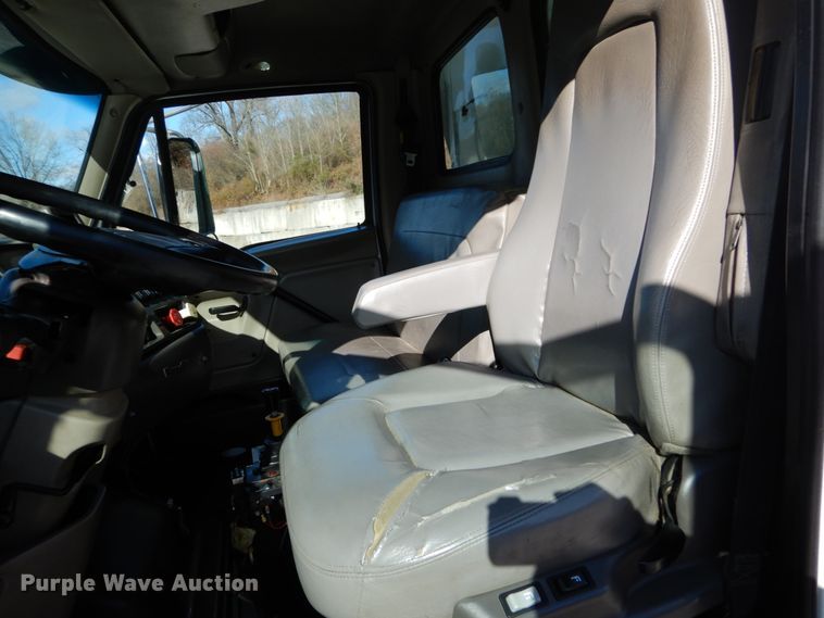 image for item DH5040 2005 Sterling Acterra dump truck