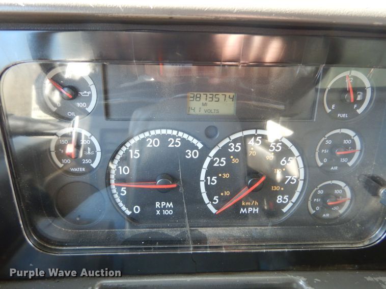 image for item DH5040 2005 Sterling Acterra dump truck