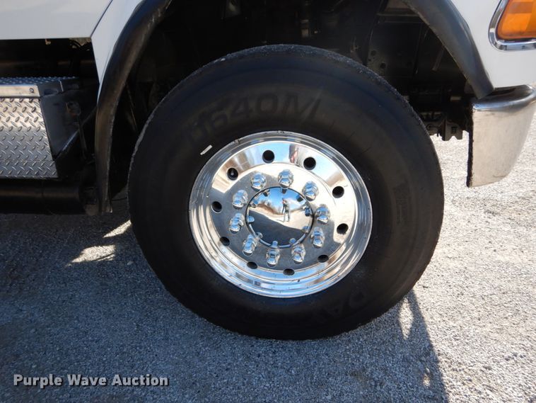 image for item DH5040 2005 Sterling Acterra dump truck