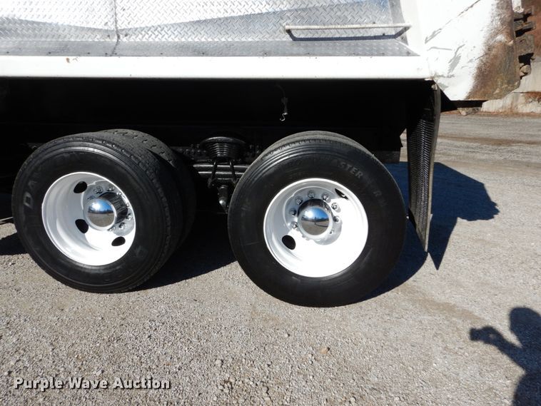 image for item DH5040 2005 Sterling Acterra dump truck