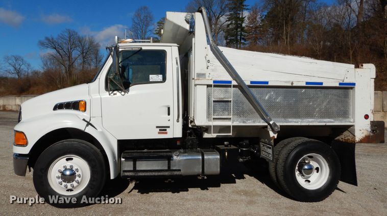 image for item DH5041 2005 Sterling Acterra dump truck