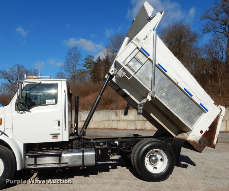image for item DH5041 2005 Sterling Acterra dump truck