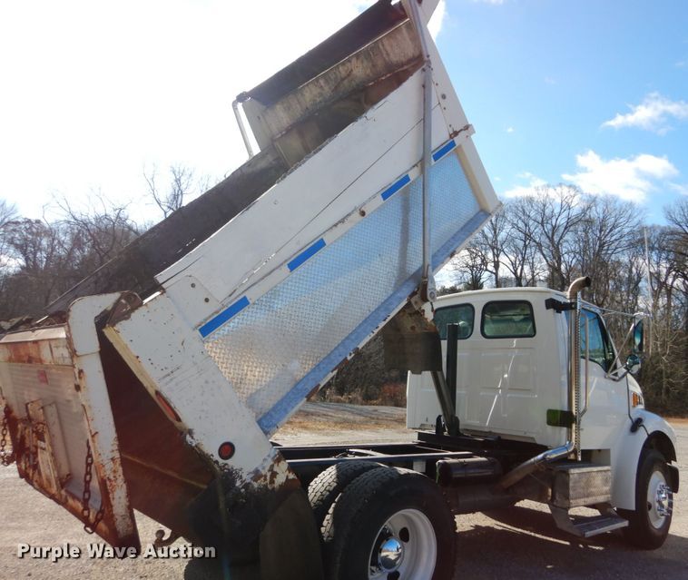 image for item DH5041 2005 Sterling Acterra dump truck