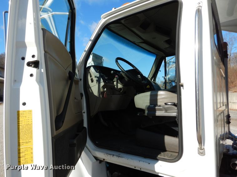 image for item DH5041 2005 Sterling Acterra dump truck