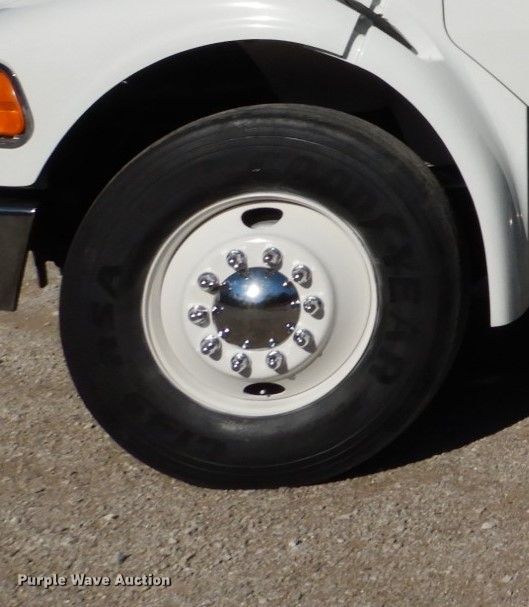 image for item DH5041 2005 Sterling Acterra dump truck