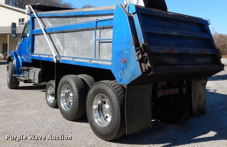 image for item DH5042 2007 Sterling Acterra dump truck