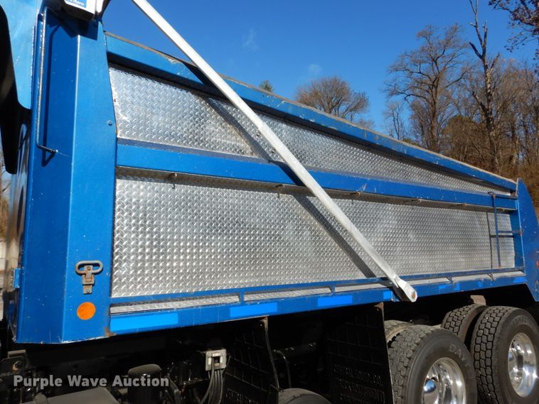 image for item DH5042 2007 Sterling Acterra dump truck