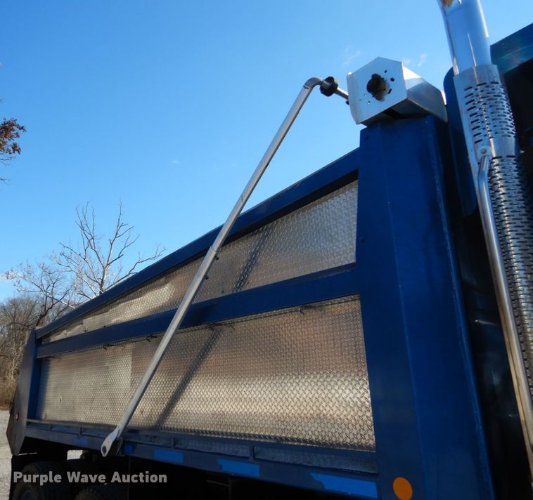 image for item DH5042 2007 Sterling Acterra dump truck