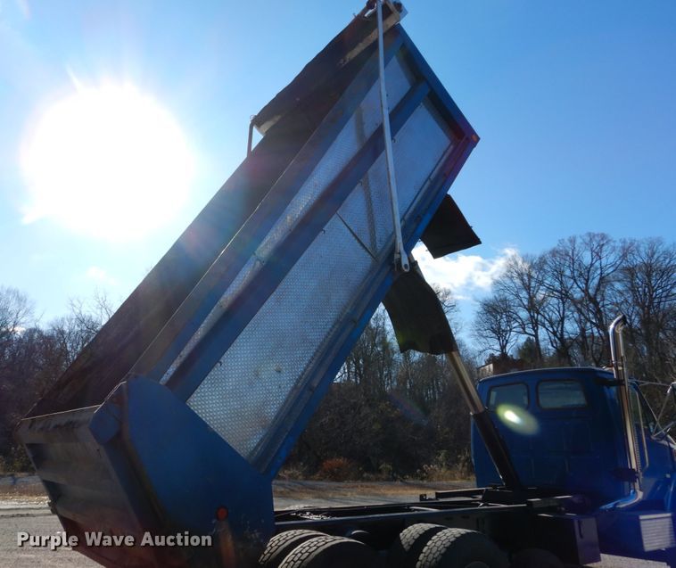 image for item DH5042 2007 Sterling Acterra dump truck