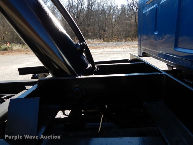 image for item DH5042 2007 Sterling Acterra dump truck