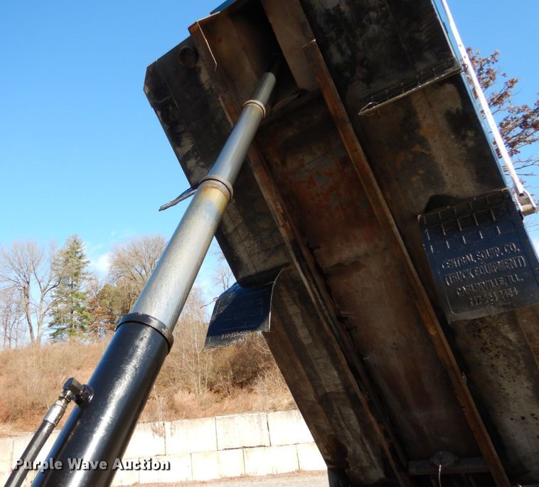 image for item DH5042 2007 Sterling Acterra dump truck