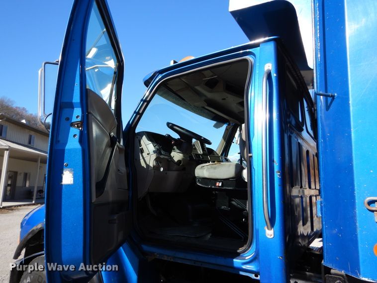 image for item DH5042 2007 Sterling Acterra dump truck