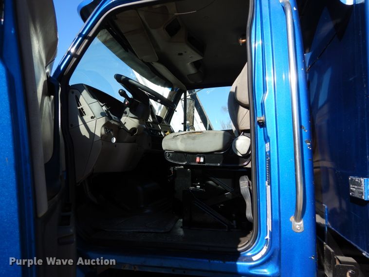 image for item DH5042 2007 Sterling Acterra dump truck