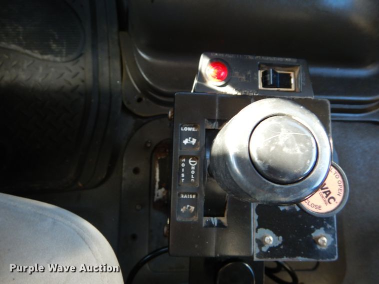 image for item DH5042 2007 Sterling Acterra dump truck