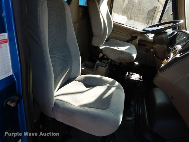 image for item DH5042 2007 Sterling Acterra dump truck