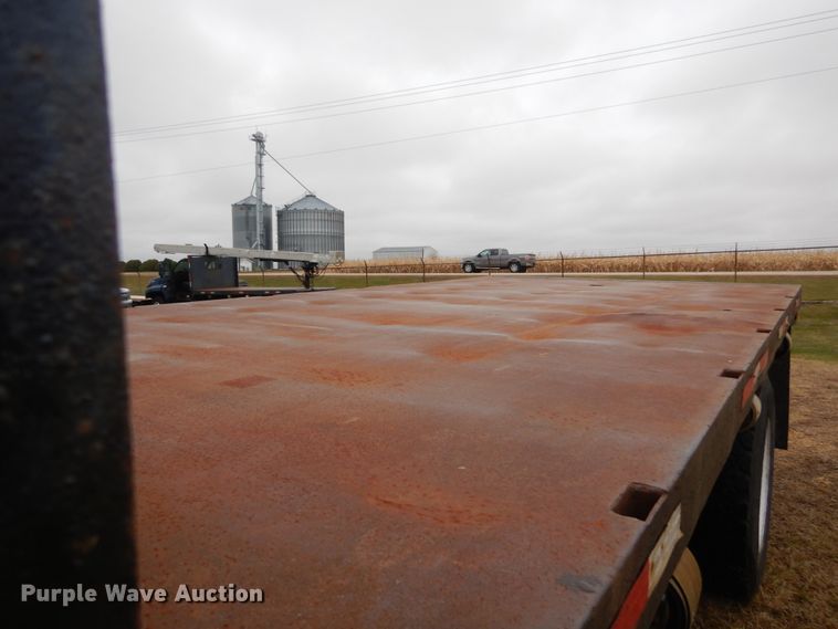 image for item DH5043 2002 GMC C6500 flat dump bed truck