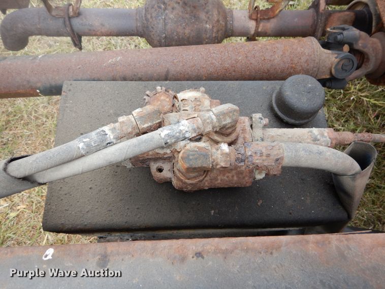 image for item DH5043 2002 GMC C6500 flat dump bed truck