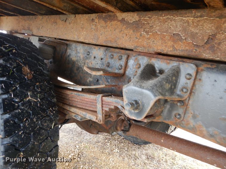 image for item DH5043 2002 GMC C6500 flat dump bed truck