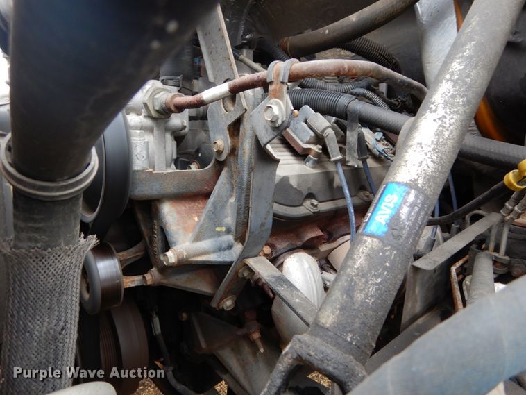 image for item DH5044 2003 GMC C7500 flat dump bed truck with conveyor