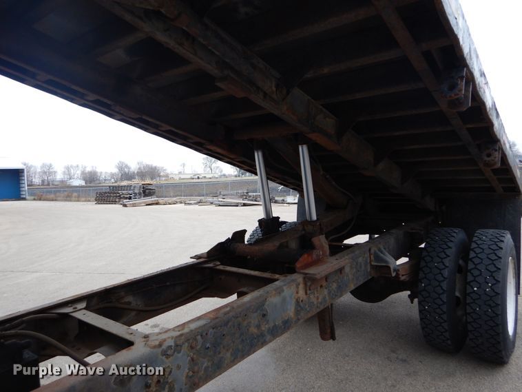 image for item DH5045 1997 Chevrolet C6500 flat dump bed truck