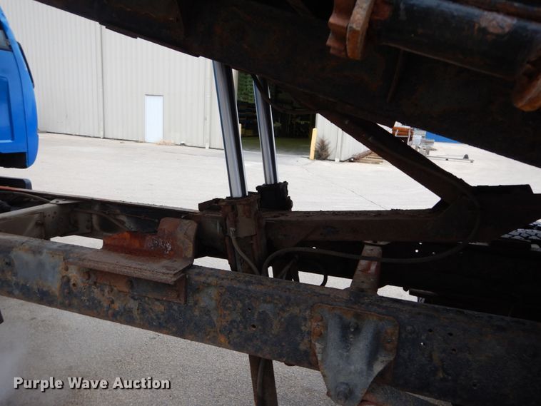 image for item DH5045 1997 Chevrolet C6500 flat dump bed truck