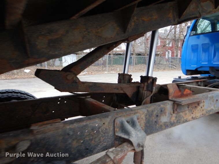 image for item DH5045 1997 Chevrolet C6500 flat dump bed truck