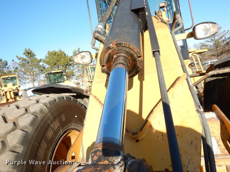 image for item DH5046 2005 Caterpillar 930G wheel loader