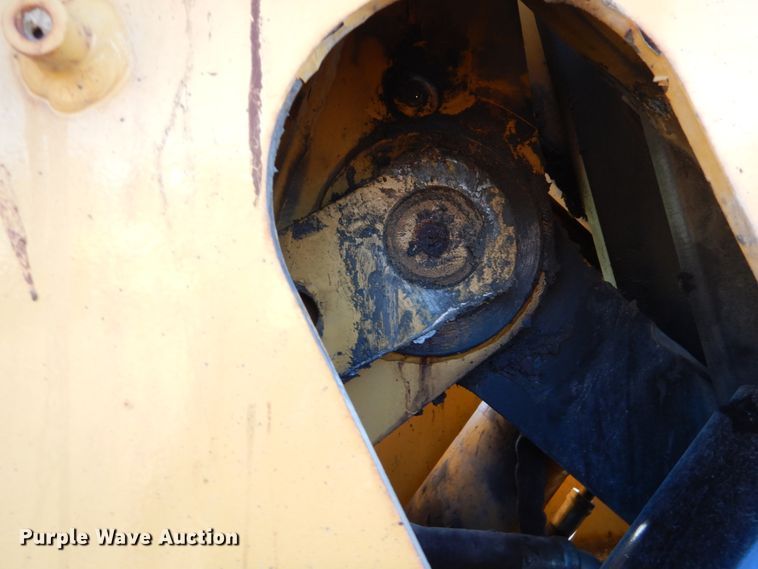 image for item DH5046 2005 Caterpillar 930G wheel loader