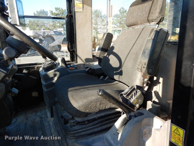 image for item DH5046 2005 Caterpillar 930G wheel loader