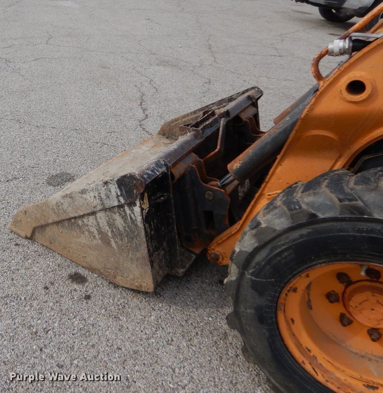 image for item DH5047 2012 Case SV250 skid steer
