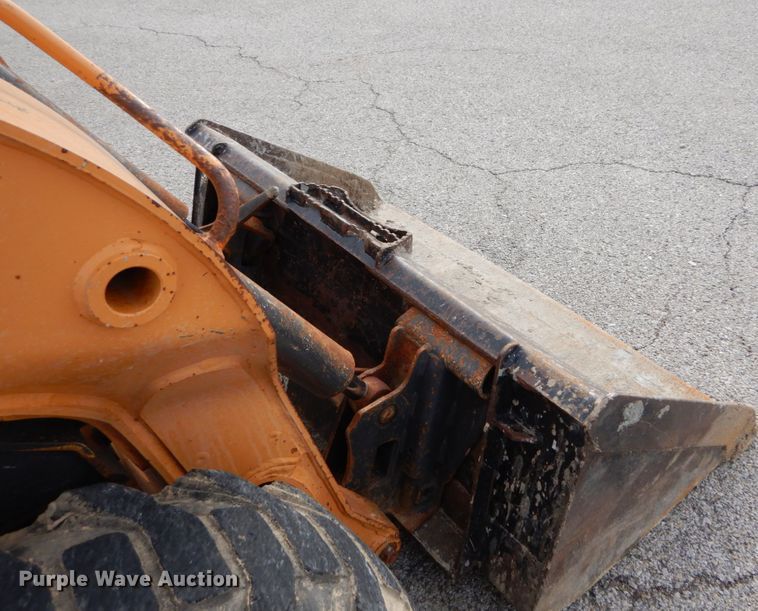 image for item DH5047 2012 Case SV250 skid steer