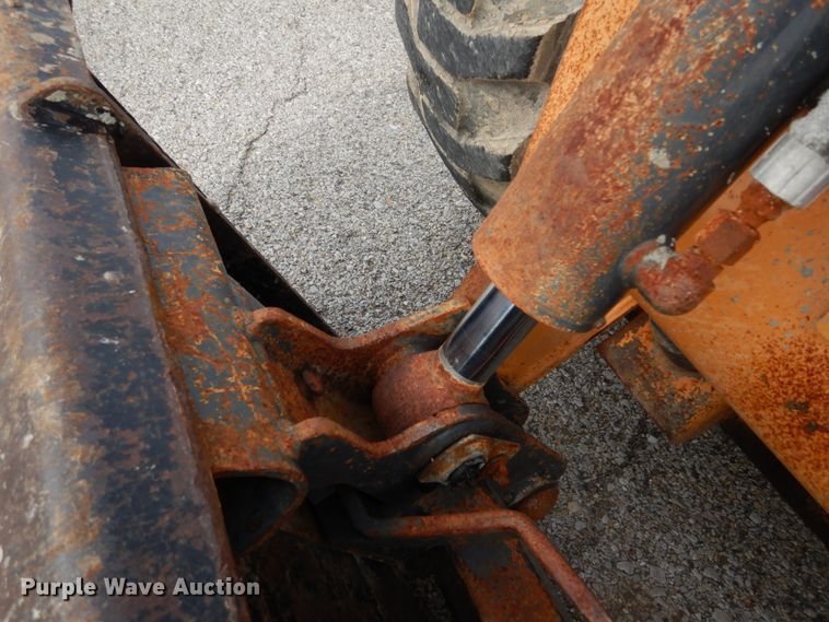 image for item DH5047 2012 Case SV250 skid steer