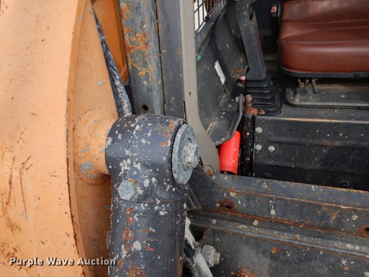 image for item DH5047 2012 Case SV250 skid steer