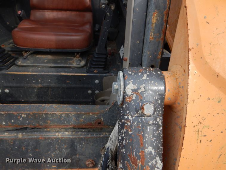 image for item DH5047 2012 Case SV250 skid steer