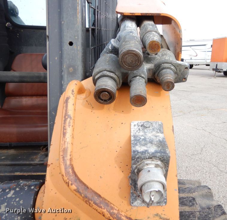 image for item DH5047 2012 Case SV250 skid steer