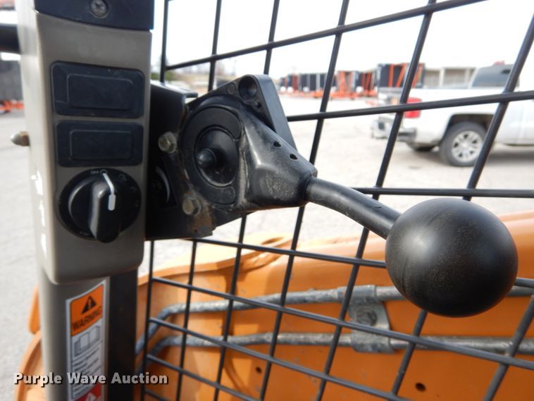 image for item DH5047 2012 Case SV250 skid steer