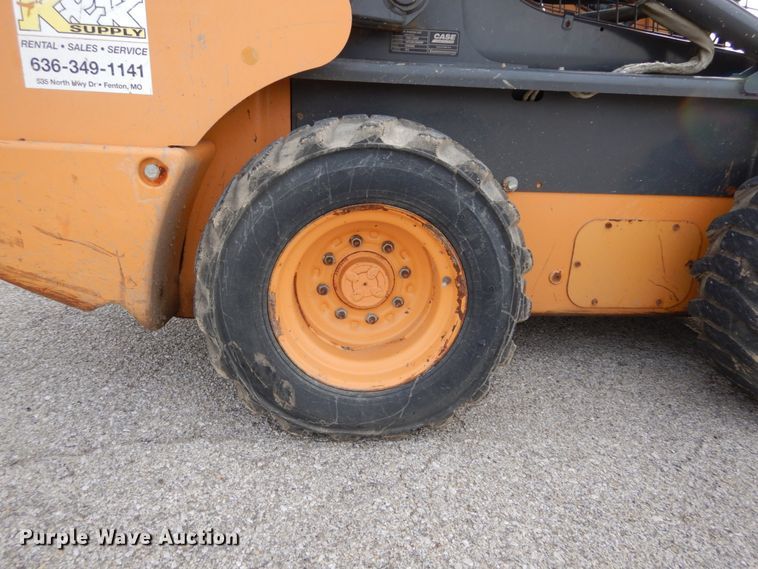 image for item DH5047 2012 Case SV250 skid steer