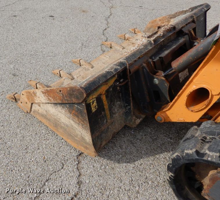 image for item DH5048 2014 Case TR270 skid steer