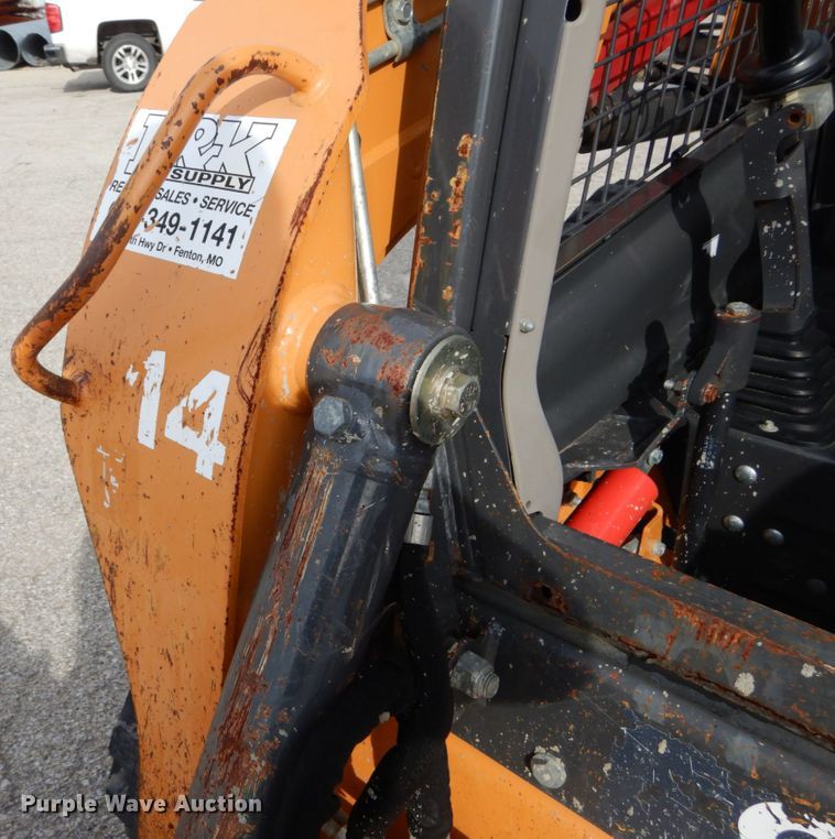 image for item DH5048 2014 Case TR270 skid steer