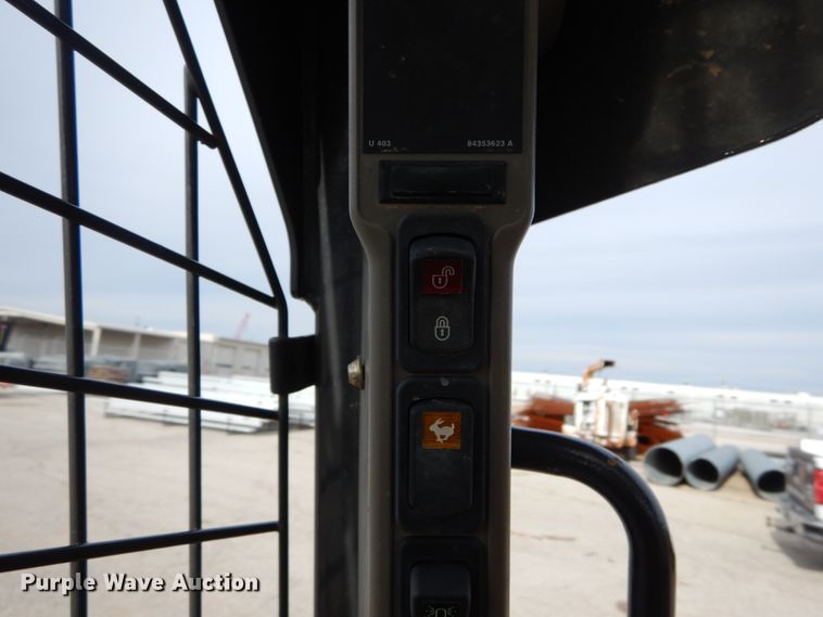 image for item DH5048 2014 Case TR270 skid steer