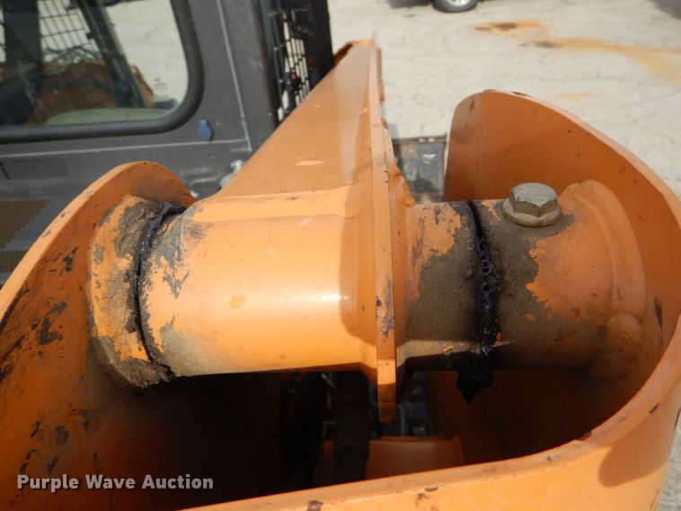 image for item DH5048 2014 Case TR270 skid steer