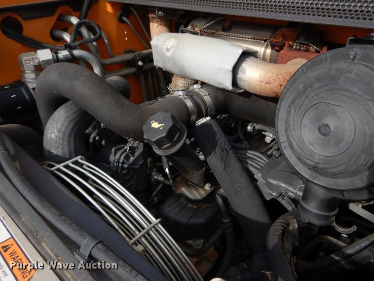 image for item DH5048 2014 Case TR270 skid steer