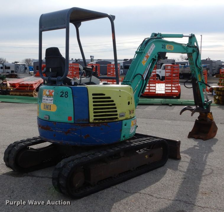 image for item DH5049 2006 IHI 35VX2 mini excavator