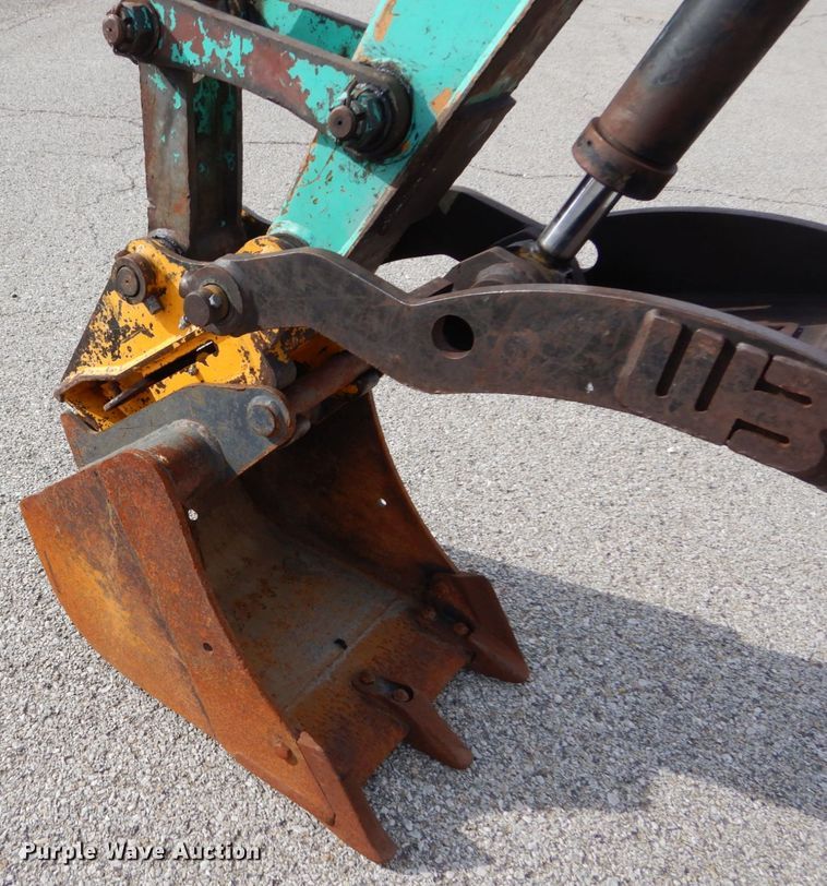 image for item DH5049 2006 IHI 35VX2 mini excavator